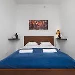 Nowowiejska 5 By Homeprime * Warsaw